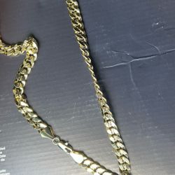 14k Gold Cuban 