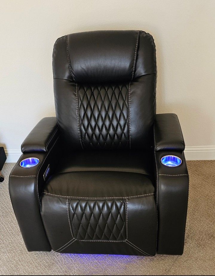 Showtime Black Faux Leather Home Theater Power Recliner with Lights Brand New