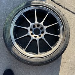 215/45zr17  Tire 