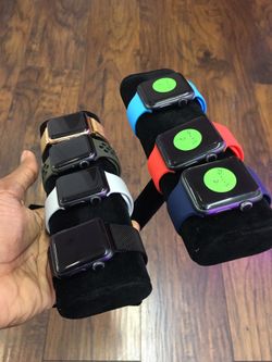 Apple Watch Series 2 And 3 Excellent Condition With 30 Days Store Warranty