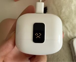 White Wireless Earbuds Charging Case with LED Display