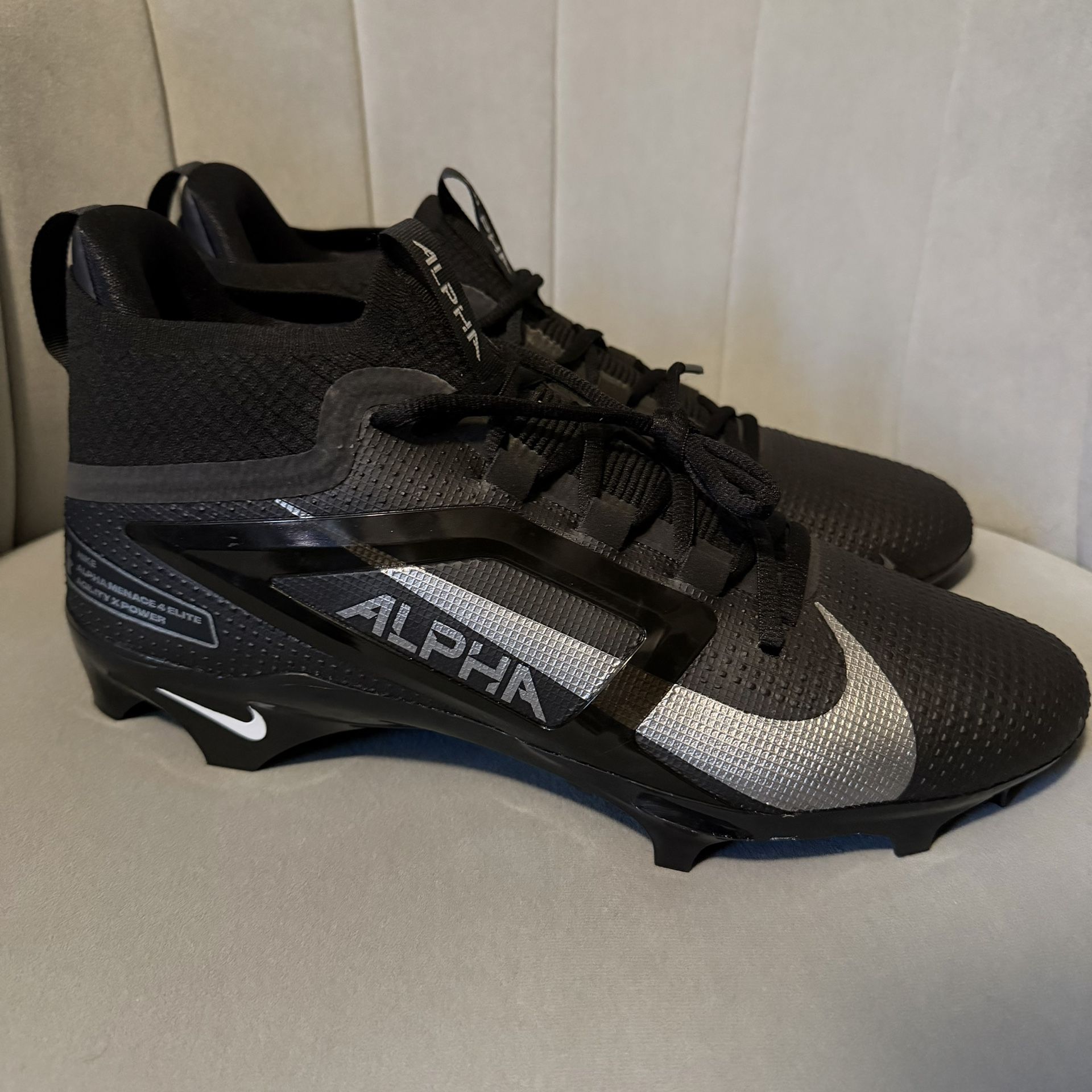 Alpha Menace 4 Elite Nike 