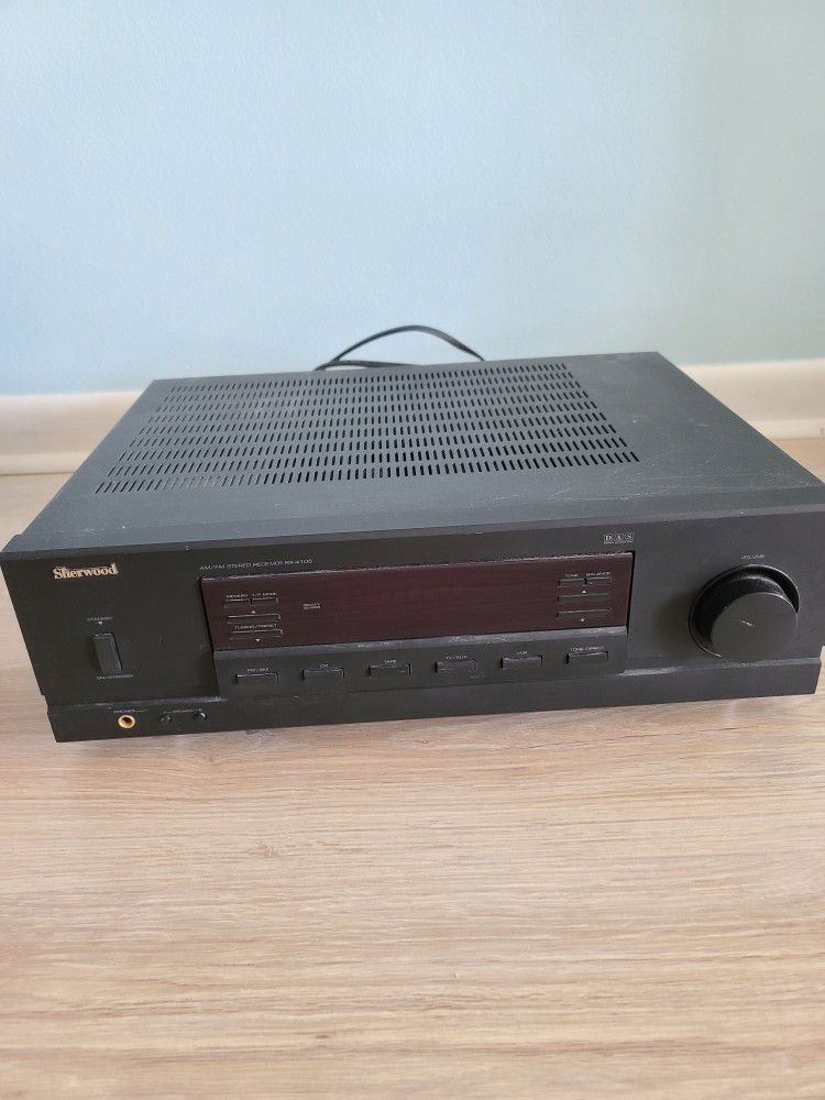 Sherwood RX-4105 Stereo Receiver, AM/FM, Cassette, TV/Aux