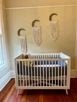 White Wooden Pottery Barn Crib with Mattress