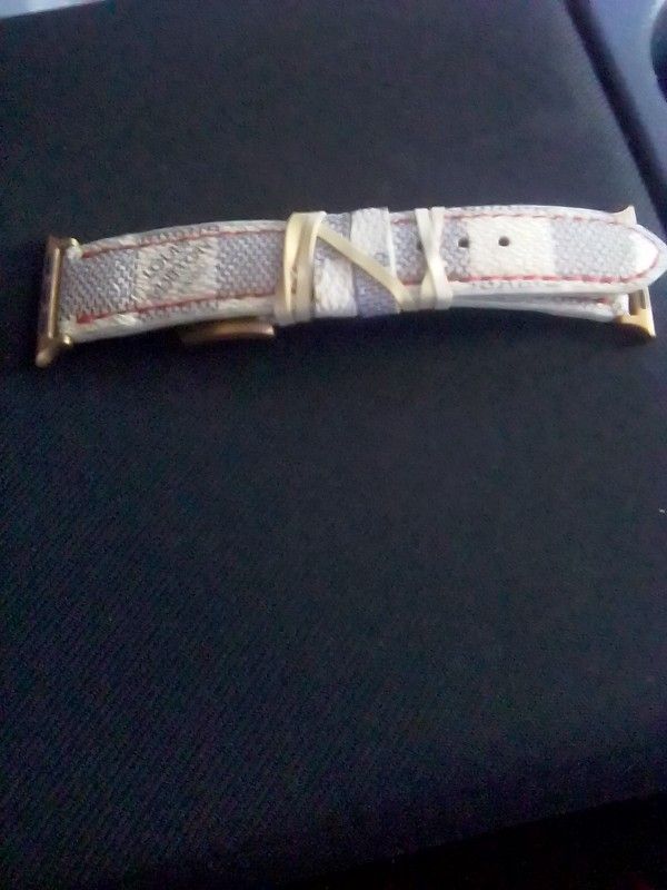 Louis Vuitton Wristband For Appel Watch 