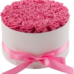 27 Piece Preserved Roses in a Box - Forever Flowers