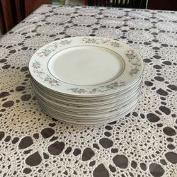 Set of eight 7.5” Royal Majestic “Cannes” Bread & Butter Plate  Brand: Royal Majestic Fine China * Pattern: Cannes (8078) * Style: White porcelain wit