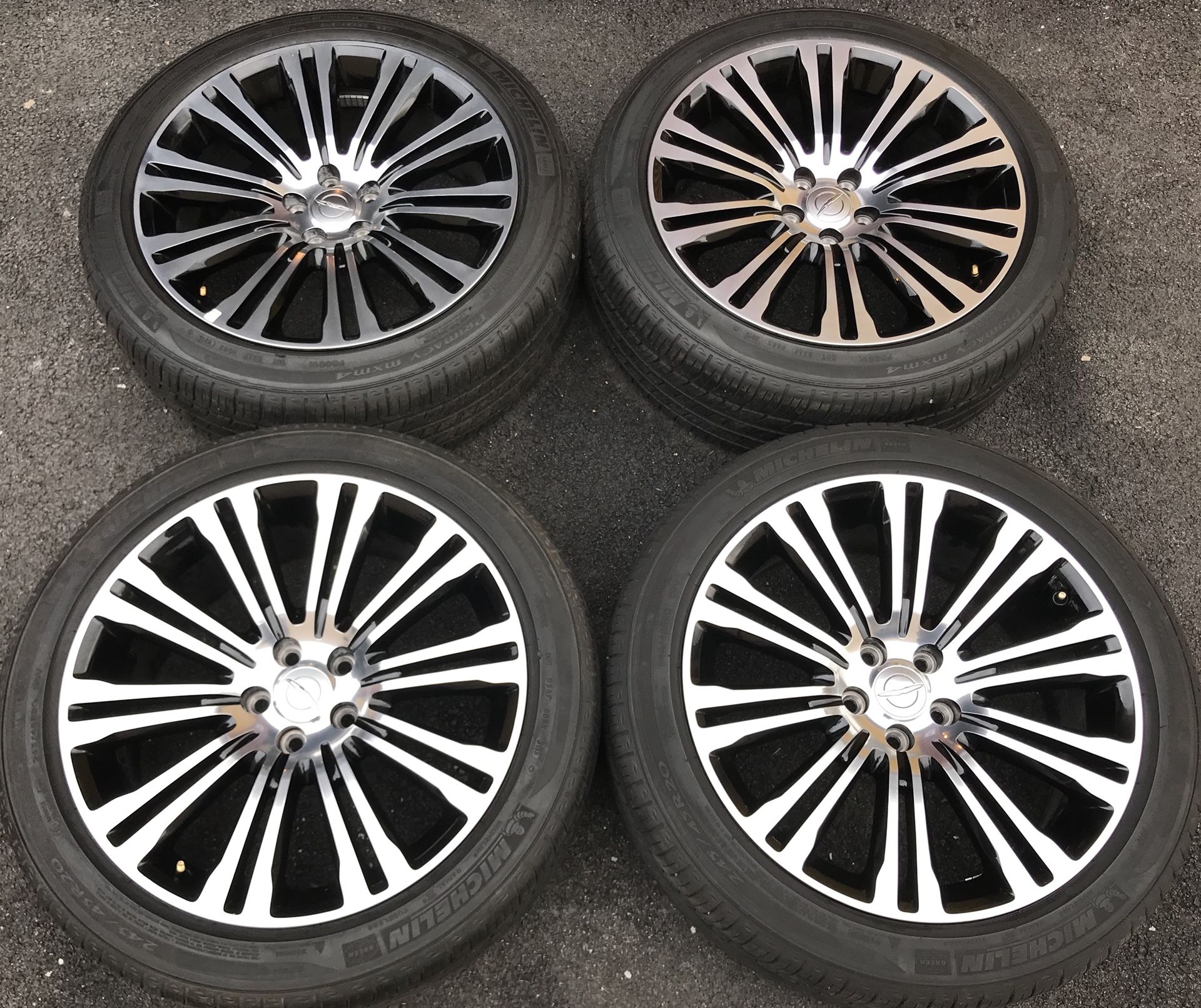 Mint 20 inch Chrysler 300 300s 300c OEM Factory Wheels Rims Tires 20"