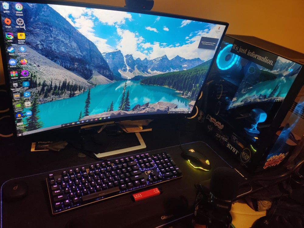 Custom i7-9700F + RTX 2060 PC With 32" Curved 1440p Monitor, Mouse And Keyboard