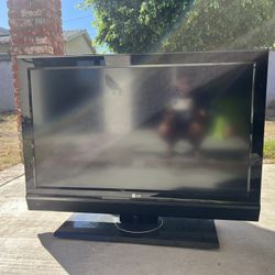 LG  TV