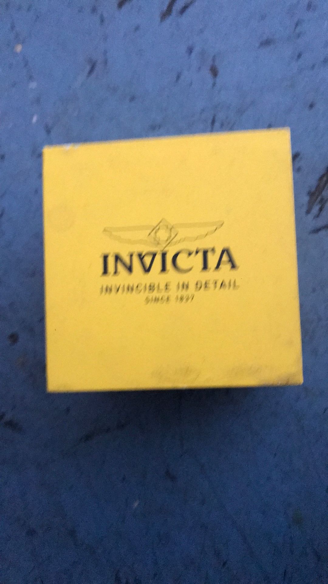 INVICTA INVINCIBLE IN DETAIL MENS WATCH