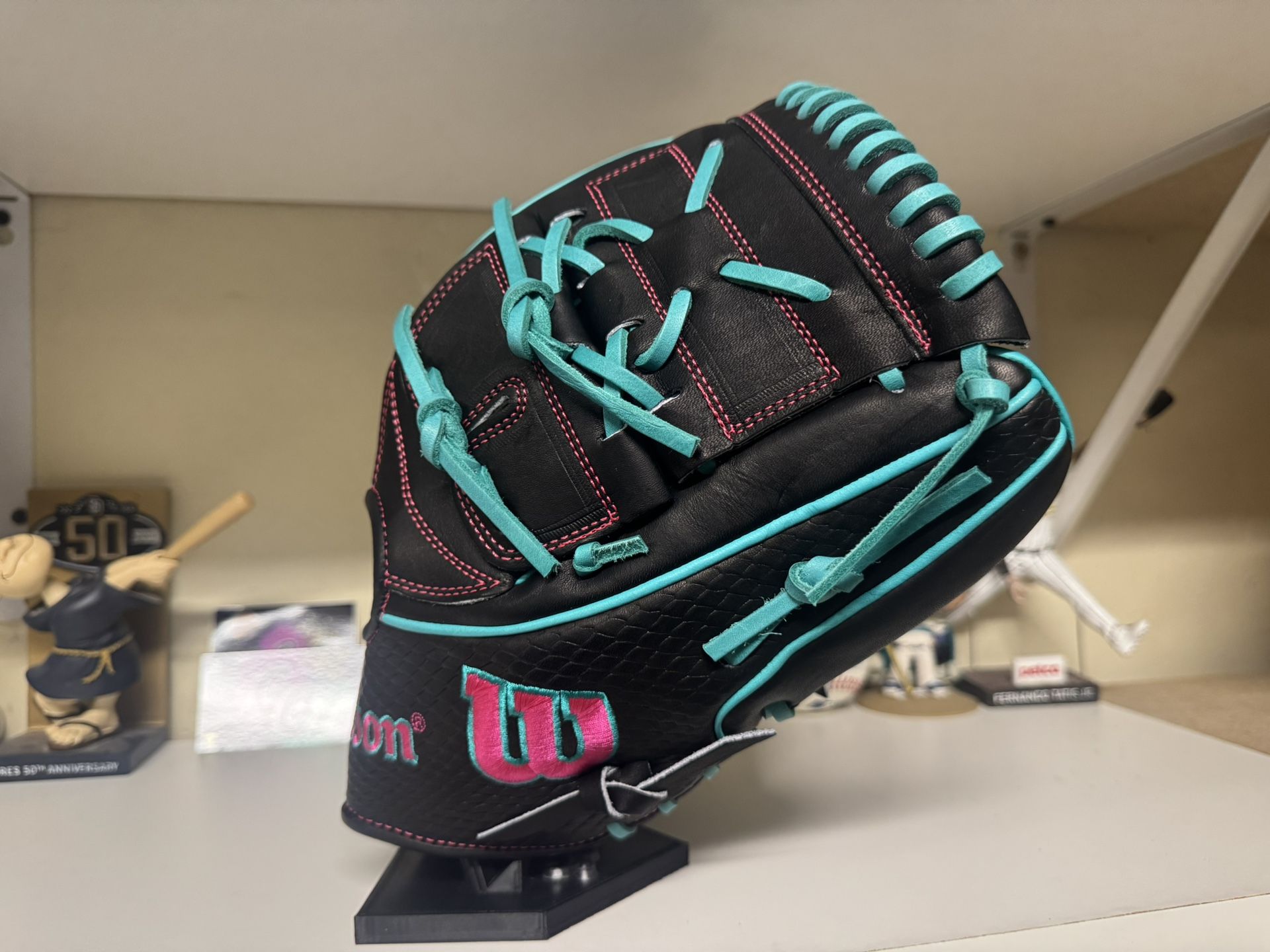 Wilson A2K B2 12” 2025 Release RHT