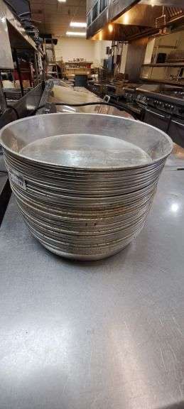 Deep Dish Pizza Pans