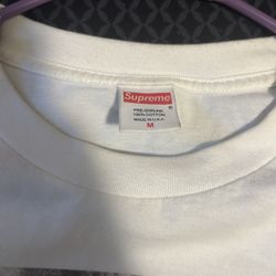 Supreme Tee 