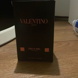 Valentino Uomo Born In Roma Intense