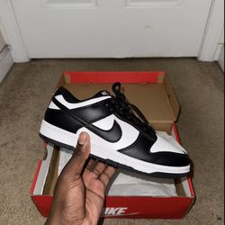 Nike Dunk Panda Size 7 $75‼️
