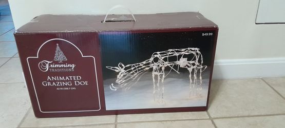 Animated Grazing Doe ( 42 inch)