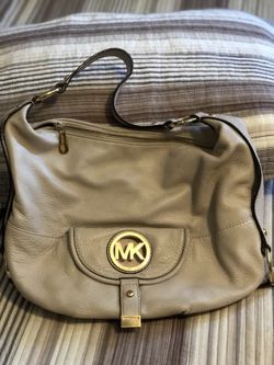 Michael Kors large handbag “almost new”