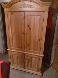 Armoir/ TV Stand For Bedroom 