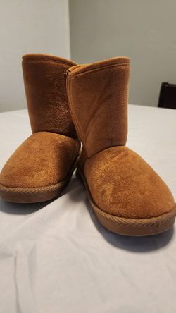 10 Kids Boots