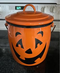 Vintage 1990s Hallmark Halloween Jack O Lantern Enamelware Lidded Metal Candy Pail