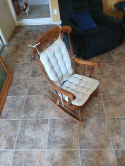 Rocking chair