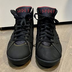Air Jordan 7 Retro Black Citrus Sneakers