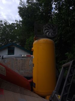 Dewalt Compressor 12 ton