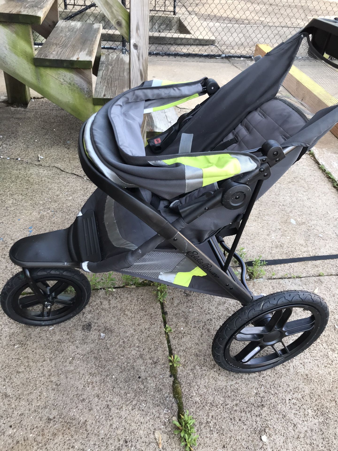 Eddie Bauer stroller