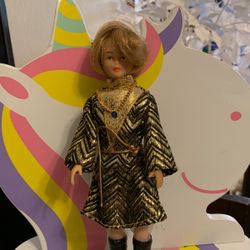Vintage  doll 10”