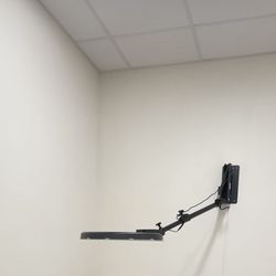 Newer Ring Light And Wall Mount