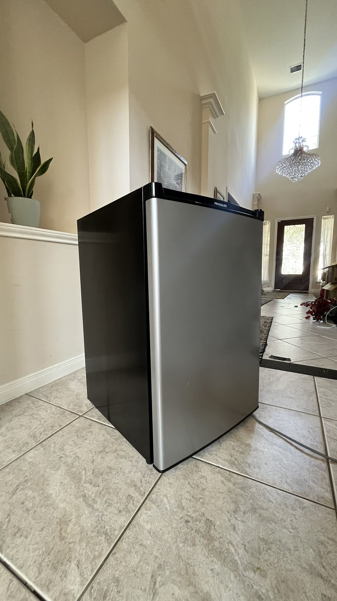 Mini Fridge With Freezer