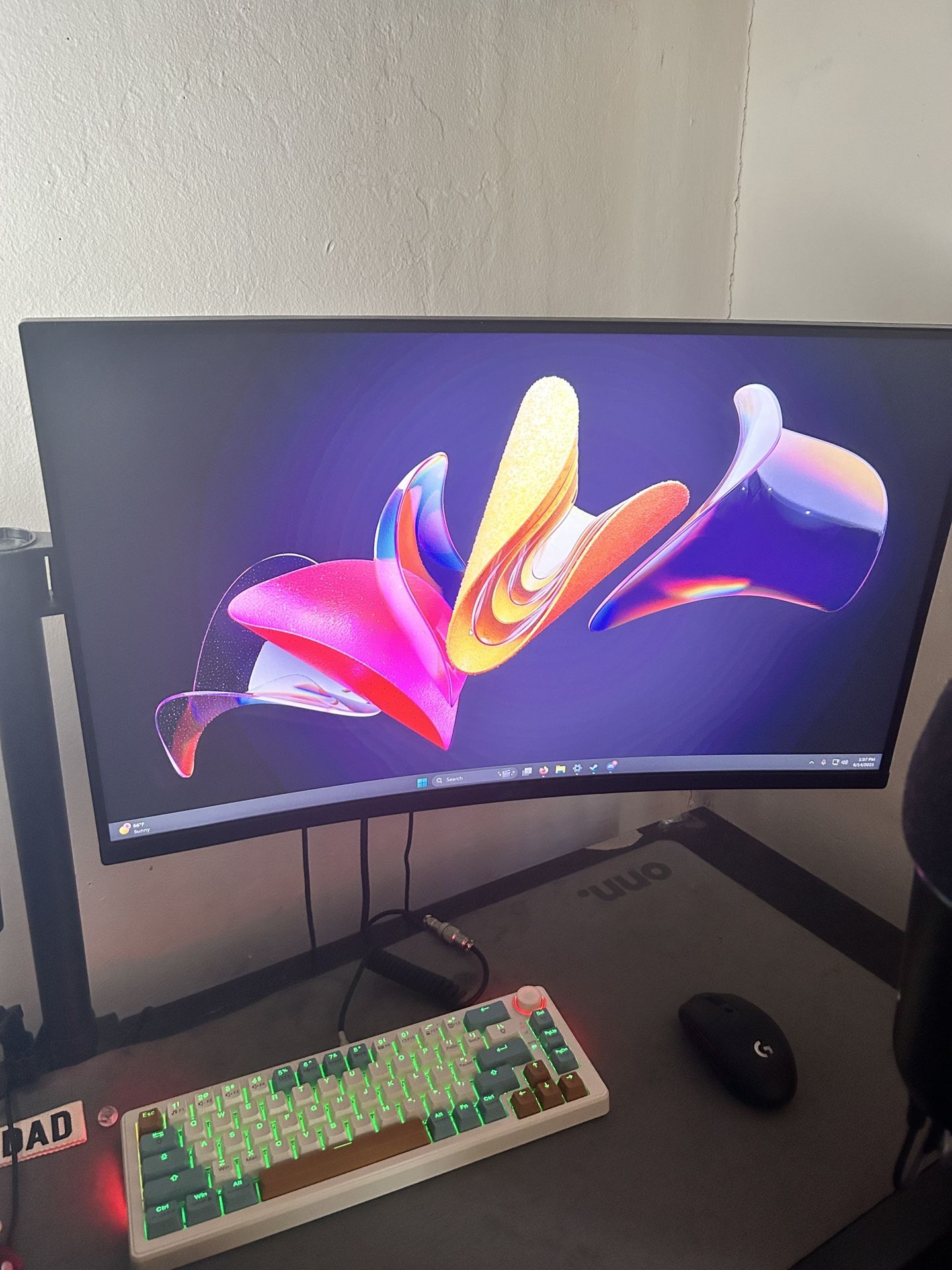 Acer 240hz 27” Curved Monitor