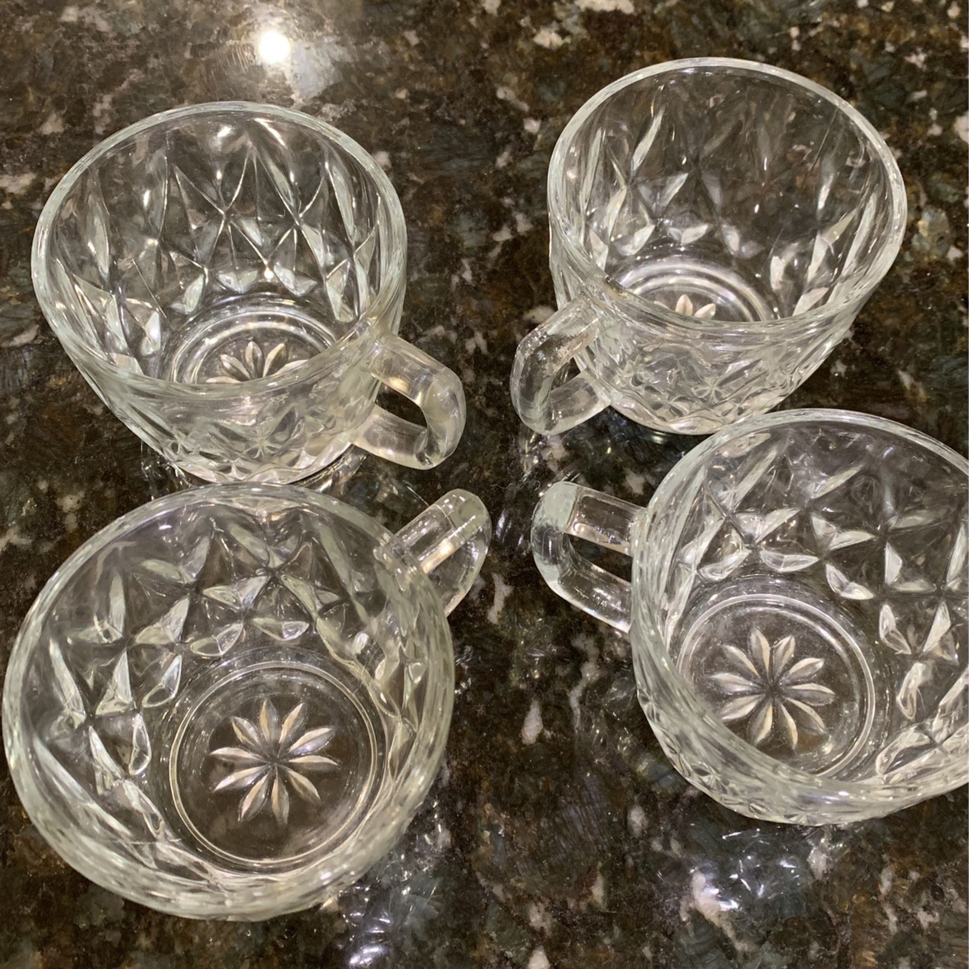 (4) Coffee Cups / Clear Glass, Classic Design