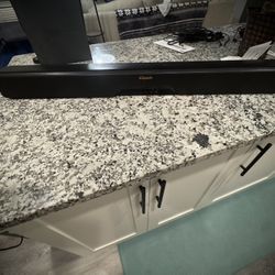 Klipsch Sound Bar And Sub