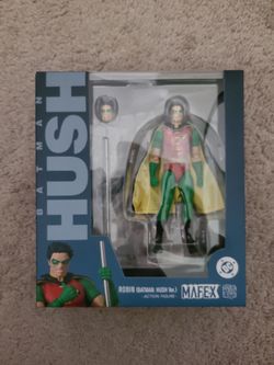 Mafex Hush Robin