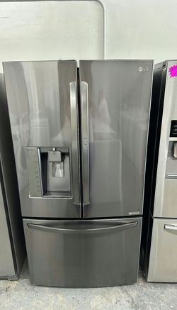 LG 3-Door Refrigerator (French Door Fridge) Stainless Steel - Water Dispenser