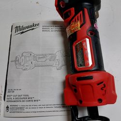 Milwaukee M18 Cut-out Tool 