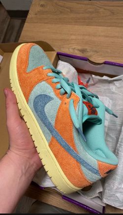 Nike SB Emerald Orange