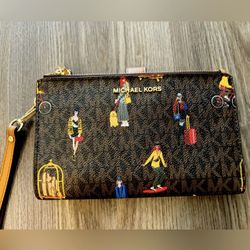 Authentic limited edition Micheal Kors Purse /Wallet/Wristlet 