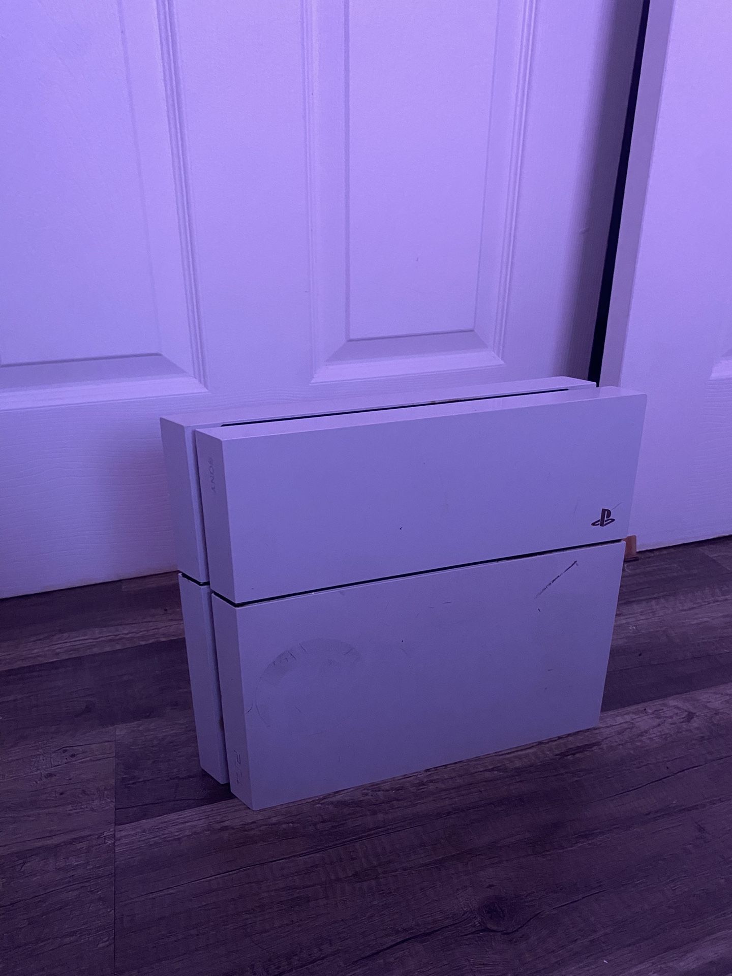 PS4 Slim All White