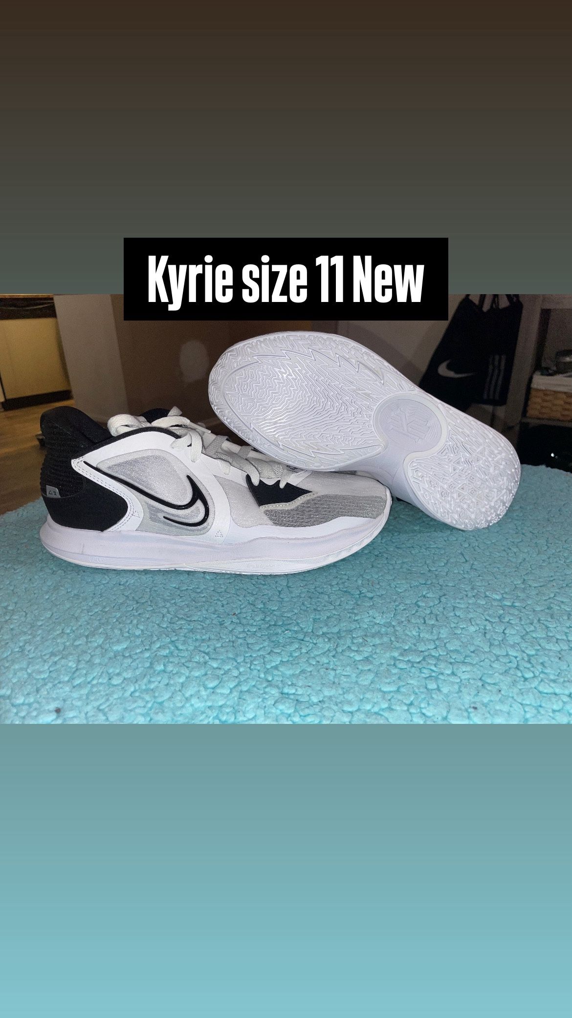 Nike Kyrie White Wolf Grey Size 11M Brand New