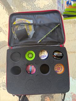 Yo-yos and case