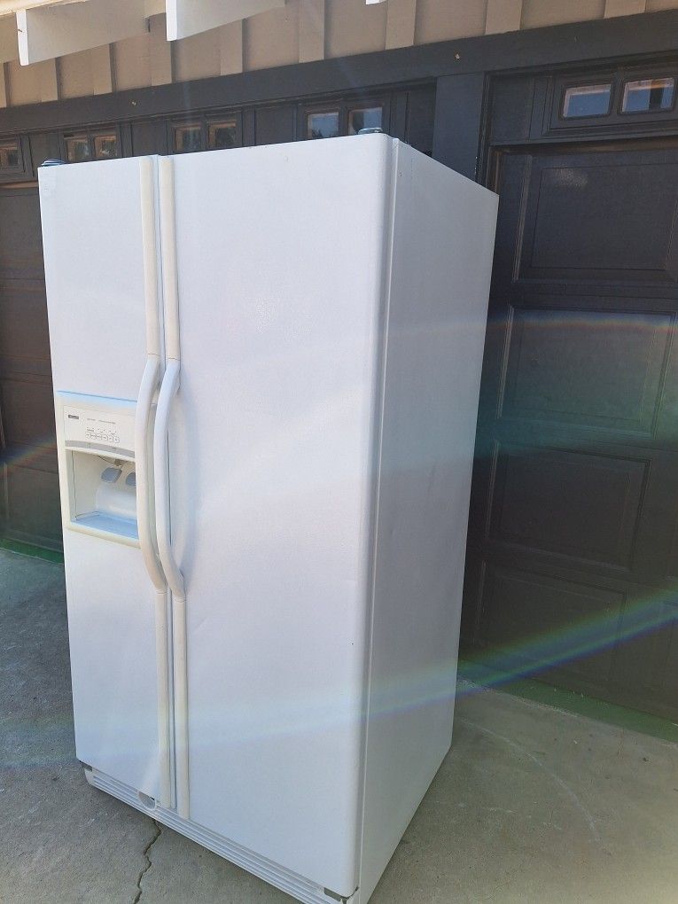 Kenmore Refrigerator