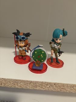 Loose WCF Retired Figures