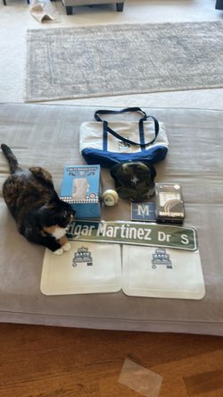 Seattle Mariners Memorabilia Collection Lot