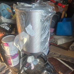 Large Aluminum Turkey Fryer Pot with Stand