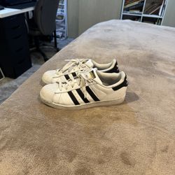 Adidas Superstar Size 6