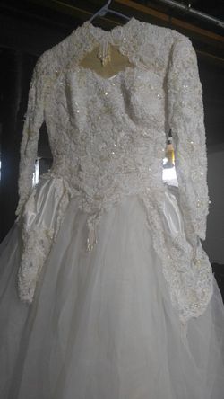 Wedding dress