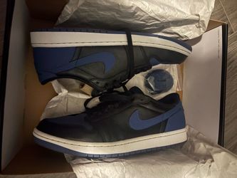 Air Jordan 1 low mystic navy